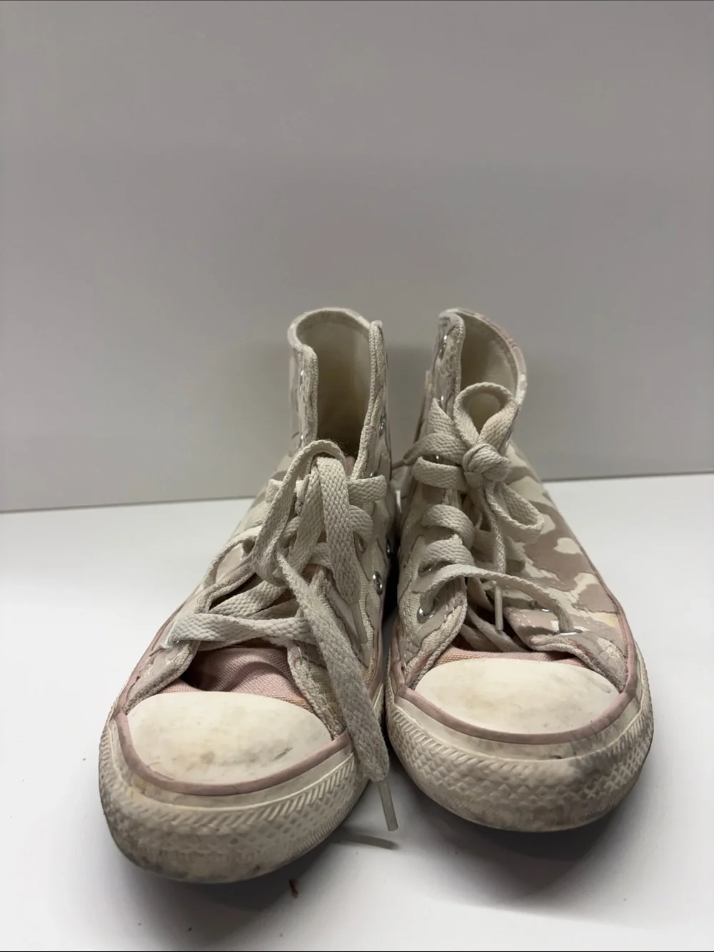 Used Converse Kids High-Top Sneakers Size 13.5